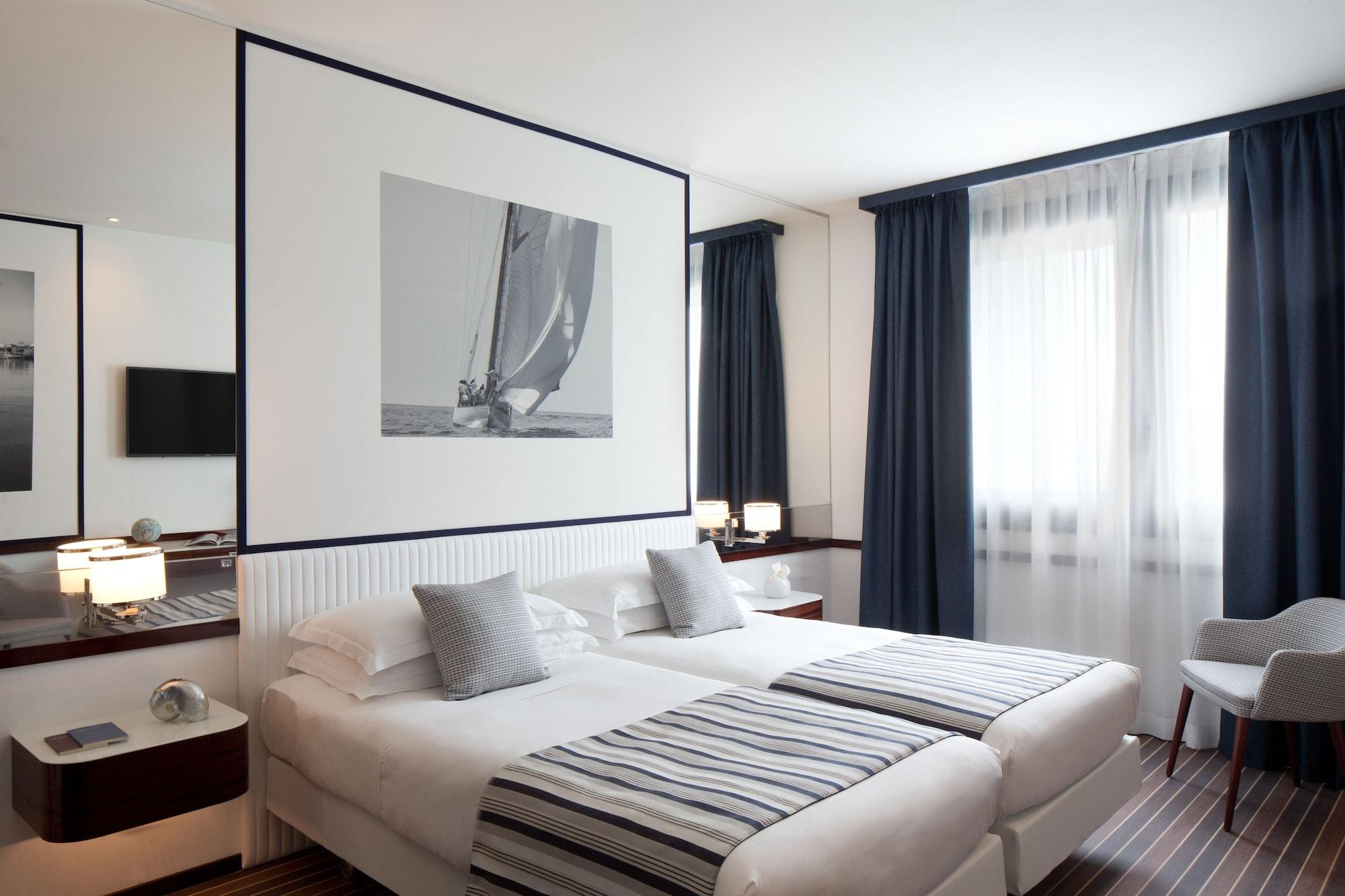 Hotel Starhotels President 4*