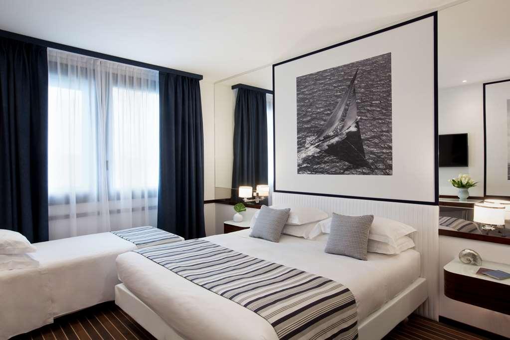 Starhotels President 4*